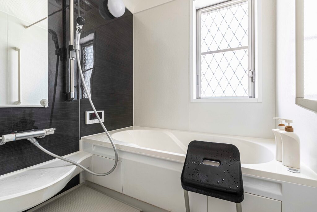 Cost of WalkIn Tub Shower Combos (2024 Guide)